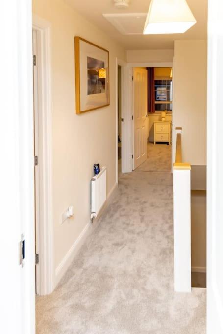 Cozy 3 Bed Sasha House In Beeston Nottinghamヴィラ エクステリア 写真