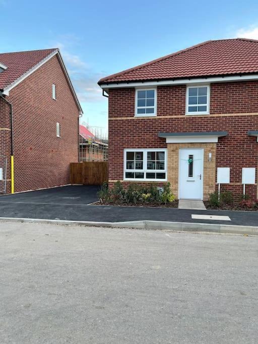 Cozy 3 Bed Sasha House In Beeston Nottinghamヴィラ エクステリア 写真