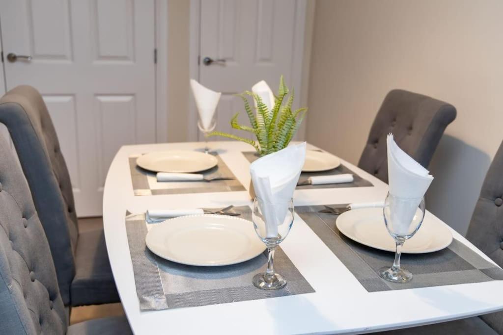 Cozy 3 Bed Sasha House In Beeston Nottinghamヴィラ エクステリア 写真
