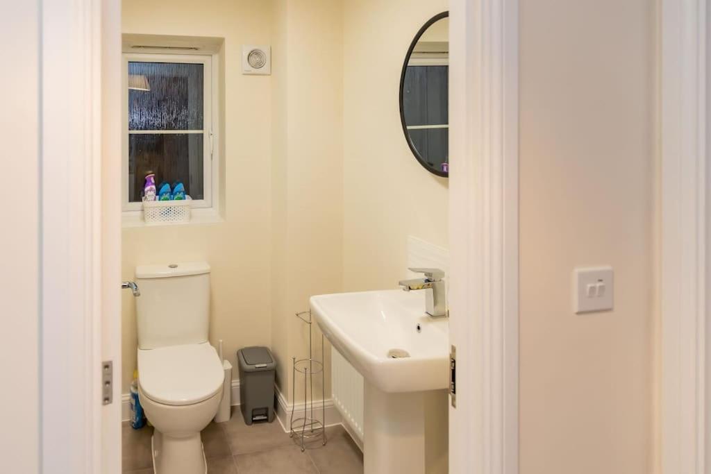 Cozy 3 Bed Sasha House In Beeston Nottinghamヴィラ エクステリア 写真